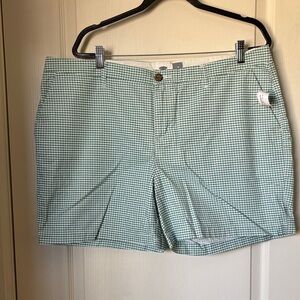 Old Navy Green Checkered Shorts